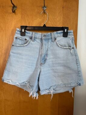 Abercrombie & Fitch The Dad Short Size 4